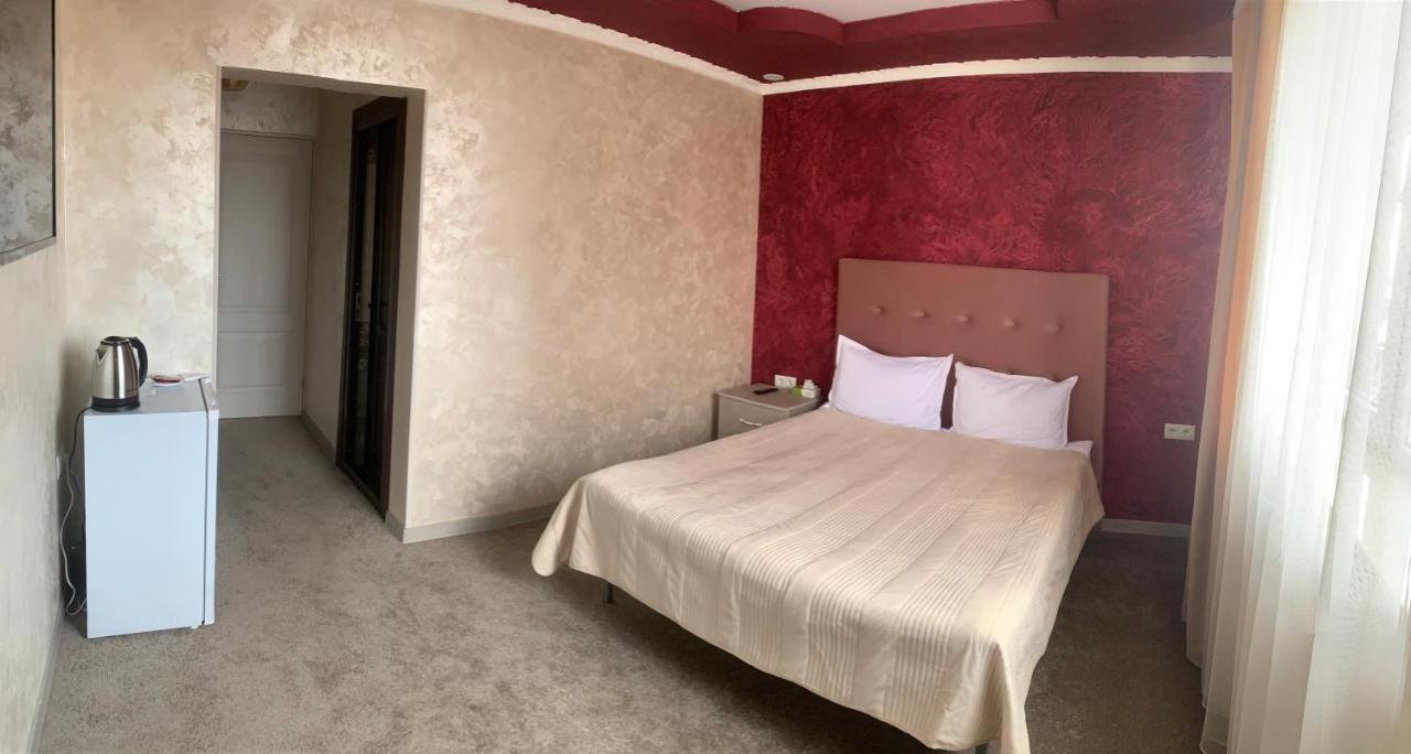 Hotel Maruna Sevan Eksteriør bilde