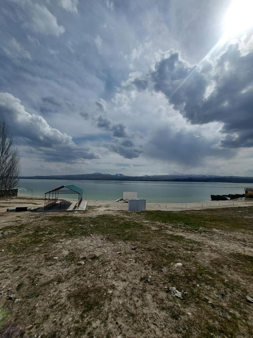 Hotel Maruna Sevan Eksteriør bilde